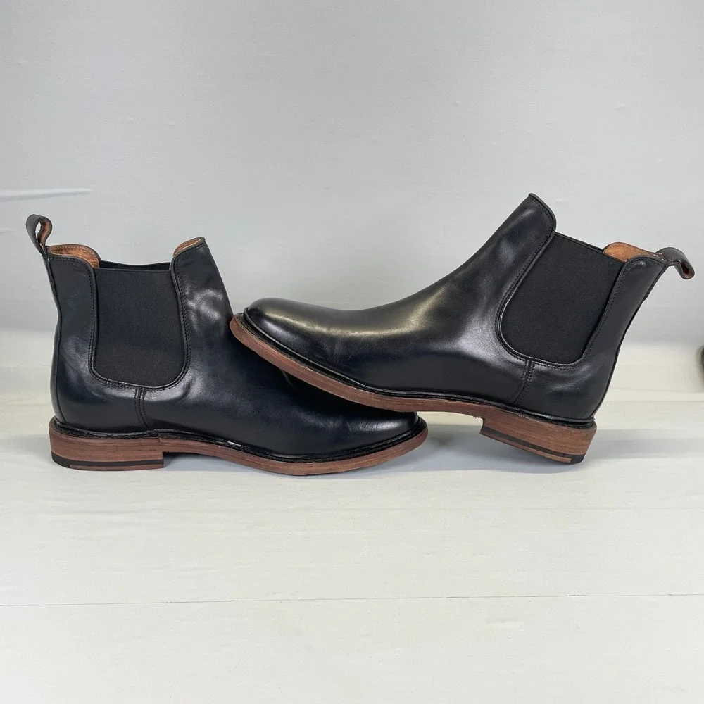 Frye Chelsea Boots Mens Size 9.5 D Black Leather Pull On Casual Plain Toe Shoes